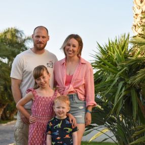 Bethany, Gezin in Sittard