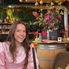 Jasmine, Babysitter in Berkel en Rodenrijs