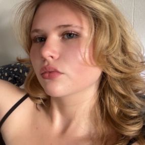 Saar, Babysitter in Harlingen
