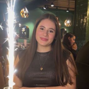 Giulia, Babysitter in Oisterwijk