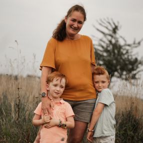 Sandra, Family in Emmeloord