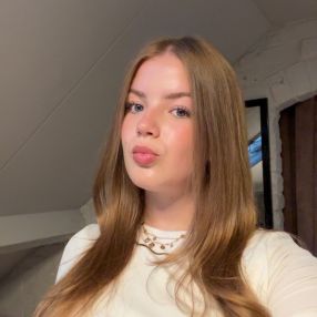 Loana, Babysitter in Brunssum