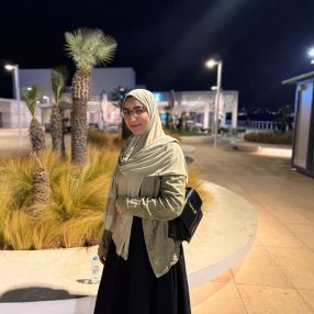 Bouchra, Oppas in Haarlem