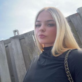 Maartje, Oppas in Emmeloord