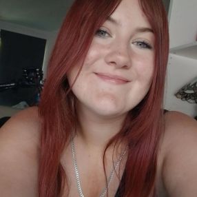 Femke, Babysitter in Benthuizen