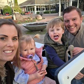 Iris, Family in Spijkenisse