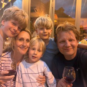 Maarten, Gezin in Overveen