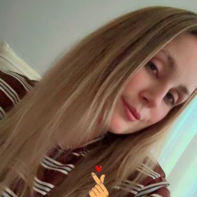 Kelly, Babysitter in Halsteren