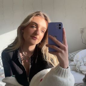 Charlene, Babysitter in Winterswijk