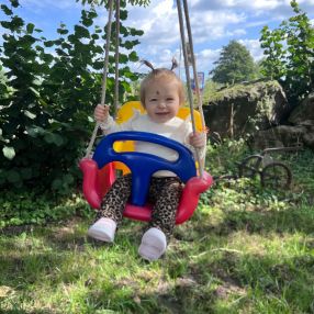 Elyse, Gezin in Hellendoorn