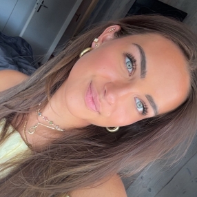Tooske, Babysitter in Oldenzaal