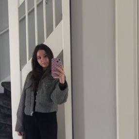 Sanne, Babysitter in Zetten