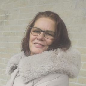 Antoinette, Oppas in Vianen