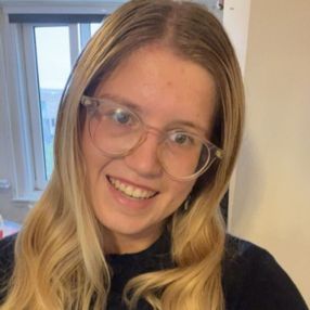 Jasmijn, Oppas in Alblasserdam