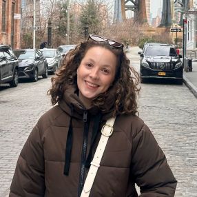 Floor, Babysitter in Nijmegen