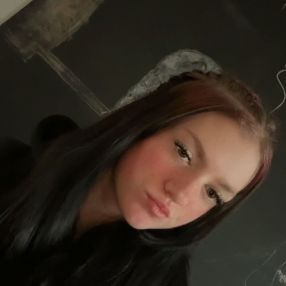 Rozela, Babysitter in Benschop