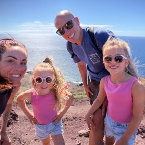 Priscilla, Gezin in Egmond aan Zee