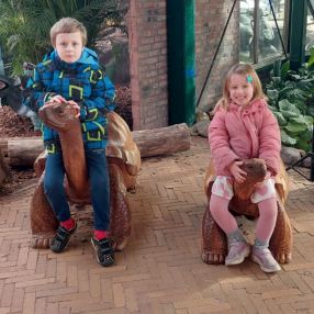 J, Gezin in Bentveld