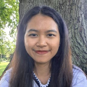 Joice, Babysitter in Loon op Zand