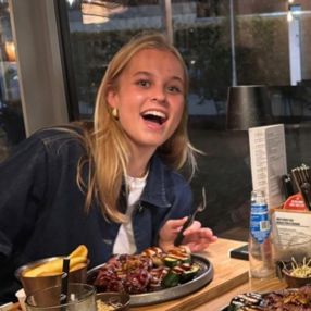 Hanne, Oppas in Goirle