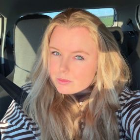 Zoë, Oppas in Lelystad