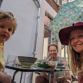 Nina, Gezin in Gouda