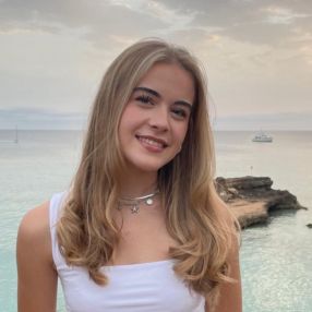 Noortje, Babysitter in Rijen
