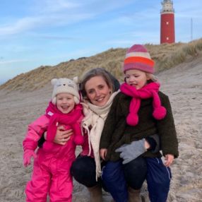 Esther, Oppas in Rijssen