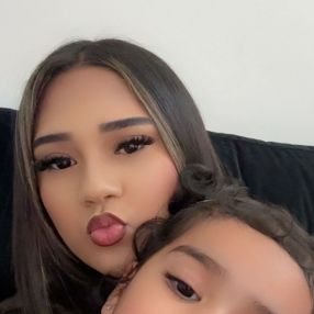 Diya, Babysitter in Barendrecht