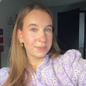 Jeske, Babysitter in Beilen