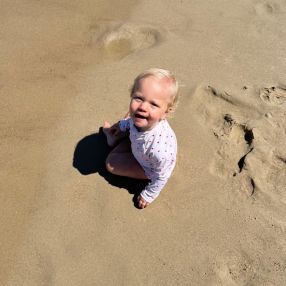 Eva, Gezin in Tuil