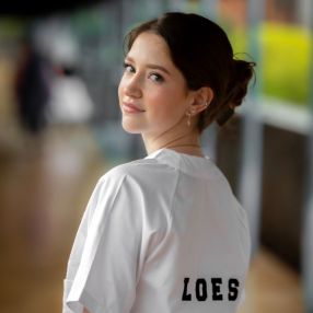 Loes, Babysitter in Boxmeer