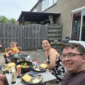 Menglan, Family in Anna Paulowna