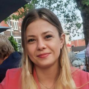 Samantha, Babysitter in Almere