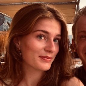 Julia, Babysitter in Oosterhout