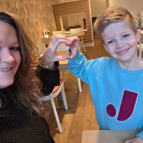 Iris, Gezin in Etten-Leur