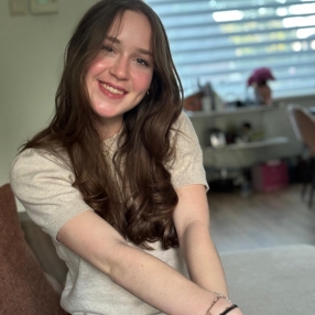 Jolijn, Babysitter in Bergen op Zoom