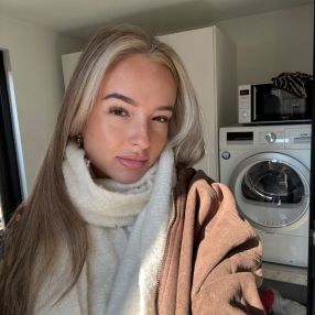 Sabine, Oppas in Schagen