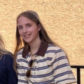 Noa, Babysitter in Schagen