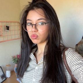 Haya, Babysitter in Sassenheim
