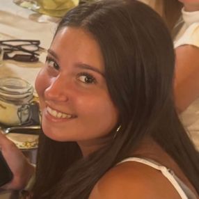 Lara, Babysitter in Vught