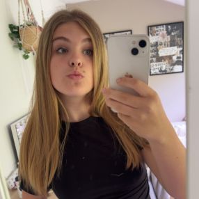 Benke, Babysitter in Harderwijk