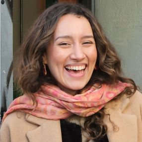 Loraine, Oppas in Rotterdam