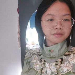 Jiabao, Babysitter in Leek