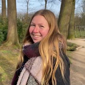 Caitlin, Oppas in Nunspeet