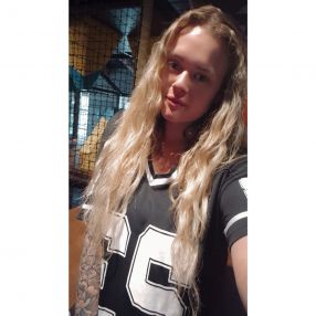 Amanda, Oppas in Groningen
