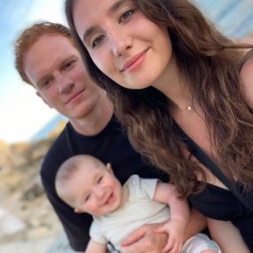 Maja, Gezin in Dordrecht