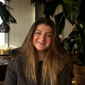 Céline, Oppas in Santpoort-Noord