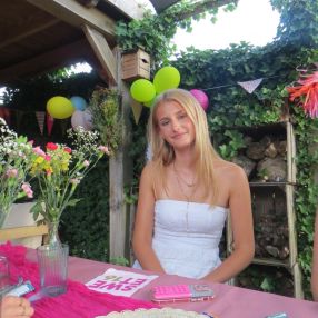 Puck, Oppas in Vinkeveen