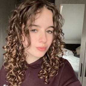 Vera, Babysitter in Drachten